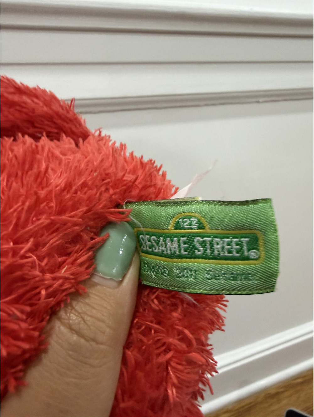 Sesame Street Tickle Me ELMO 14" Plush Stuufed toy